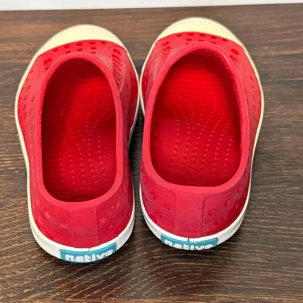 Native Jefferson red Shoe kids size 8 - 6” bottom sole
